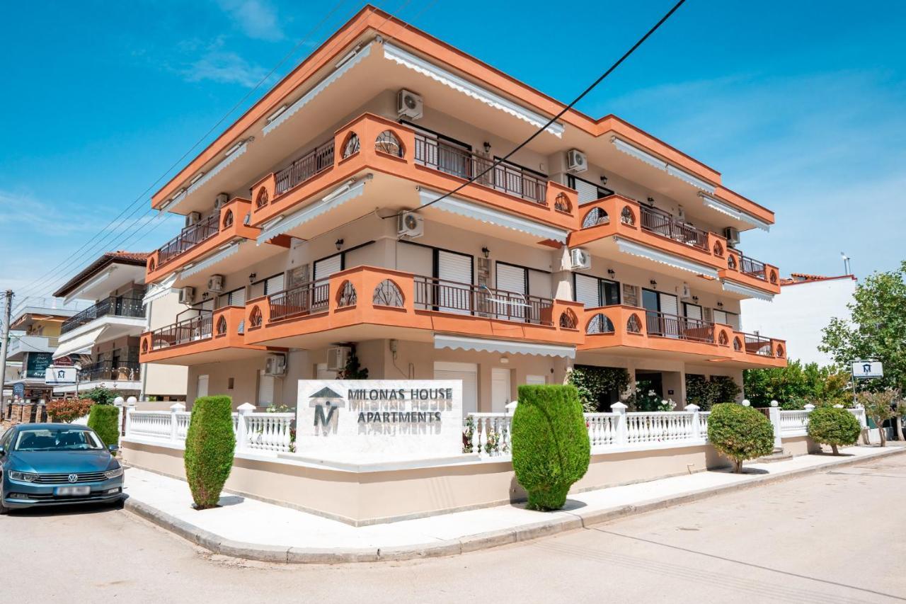 Milonas House Apartments Паралия Дионисиу Екстериор снимка