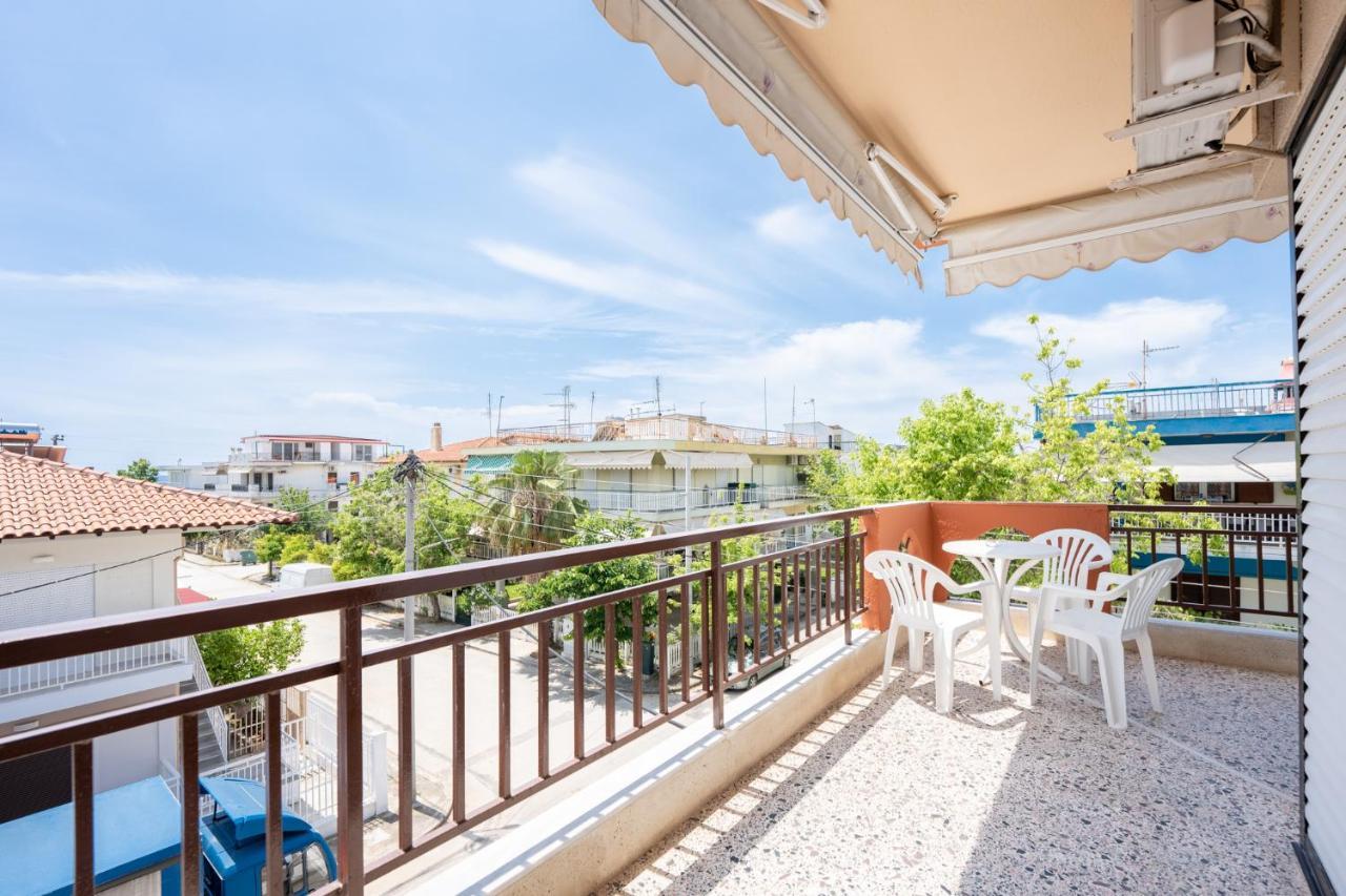 Milonas House Apartments Паралия Дионисиу Екстериор снимка