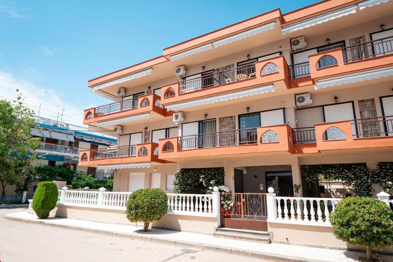 Milonas House Apartments Паралия Дионисиу Екстериор снимка