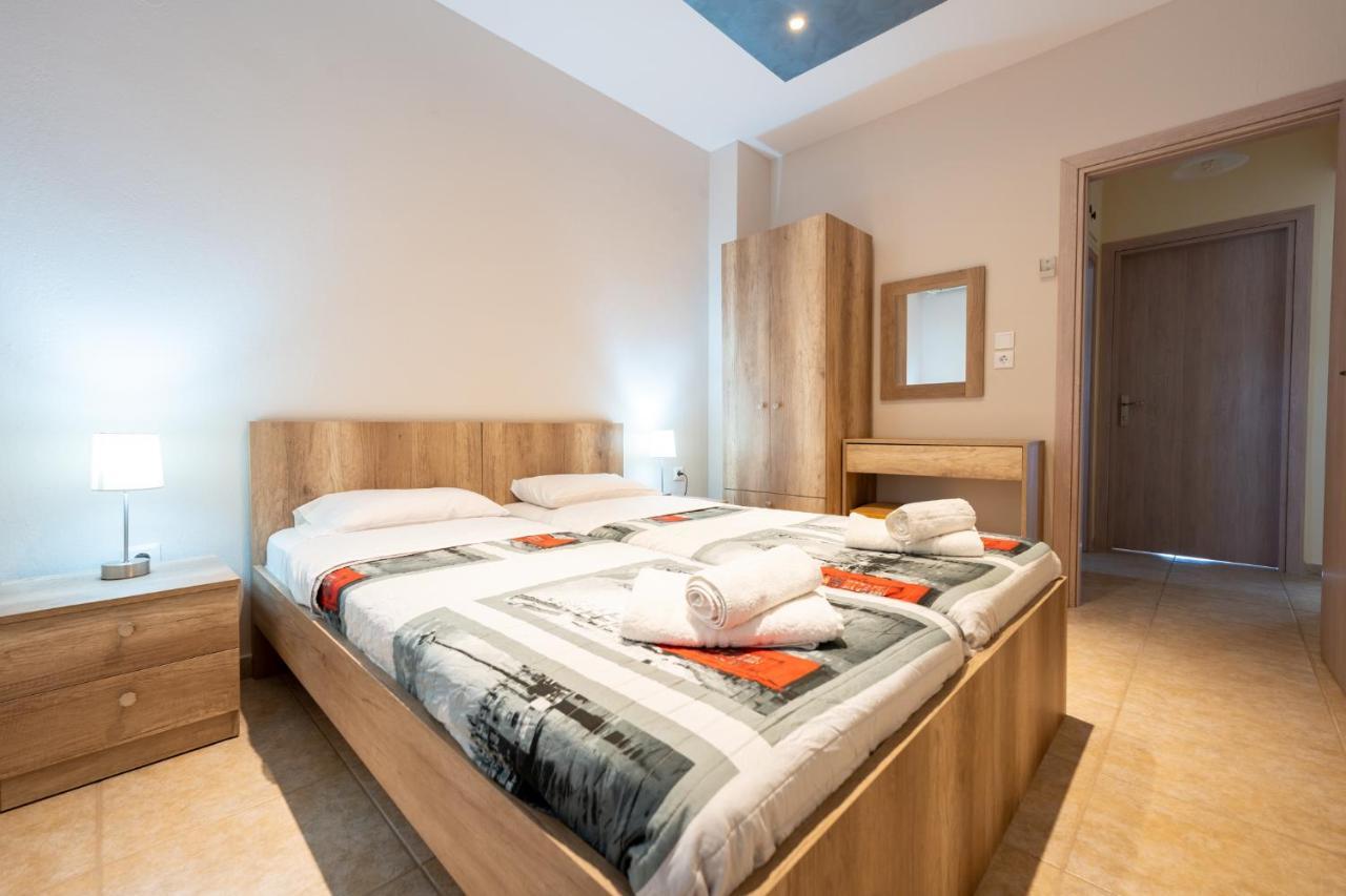 Milonas House Apartments Паралия Дионисиу Екстериор снимка