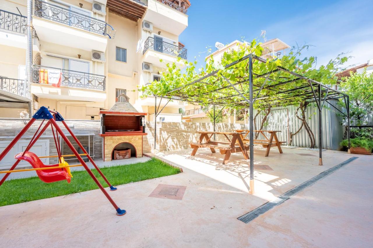 Milonas House Apartments Паралия Дионисиу Екстериор снимка