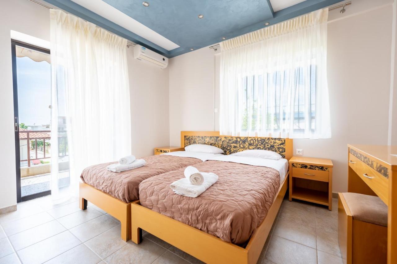 Milonas House Apartments Паралия Дионисиу Екстериор снимка