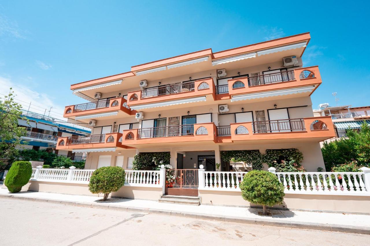Milonas House Apartments Паралия Дионисиу Екстериор снимка