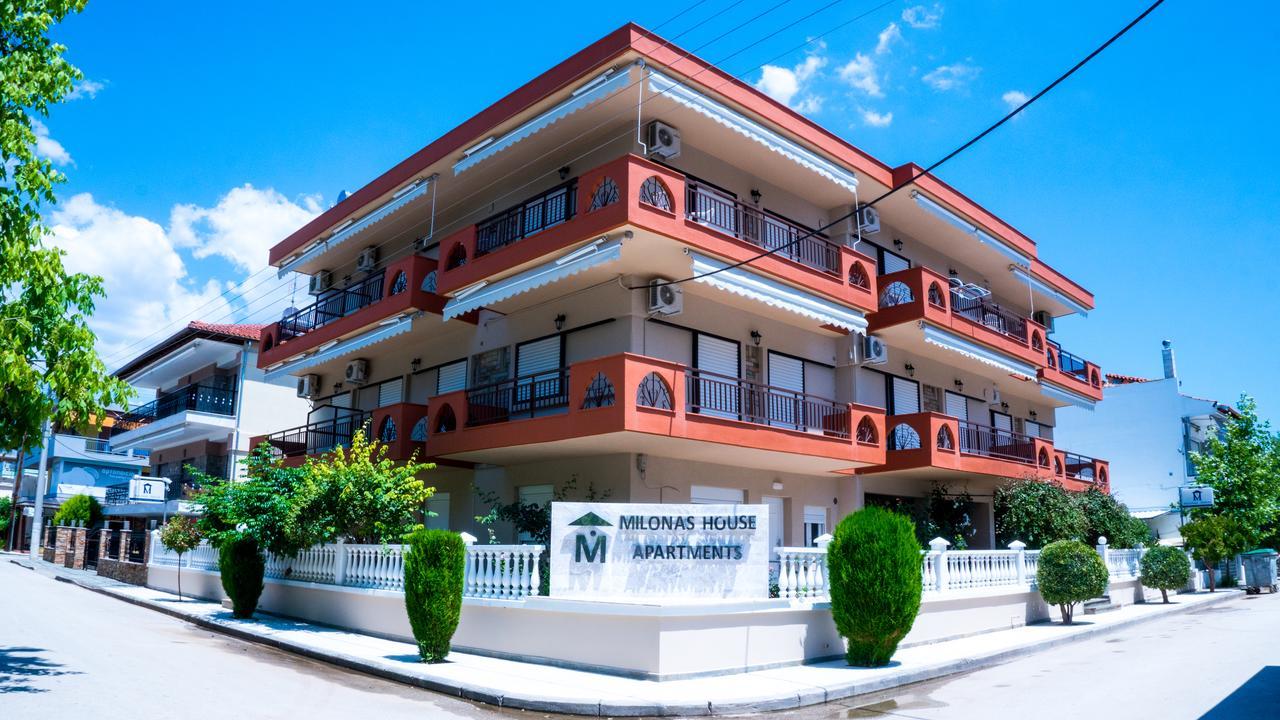 Milonas House Apartments Паралия Дионисиу Екстериор снимка